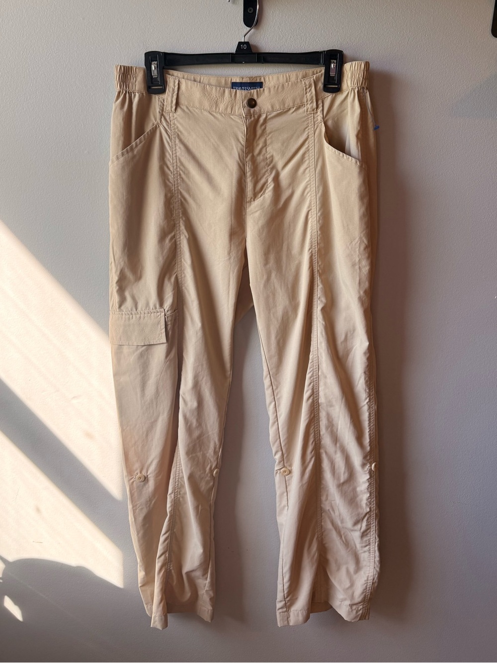 TravelSmith Lightweight roll up Travel/ Hiking pants khaki beige size 10P